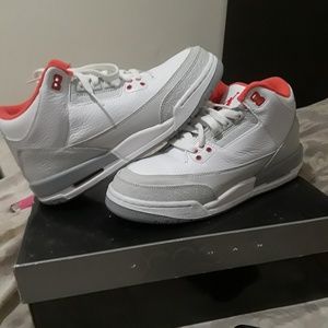 Jordan retro 3s white crimson